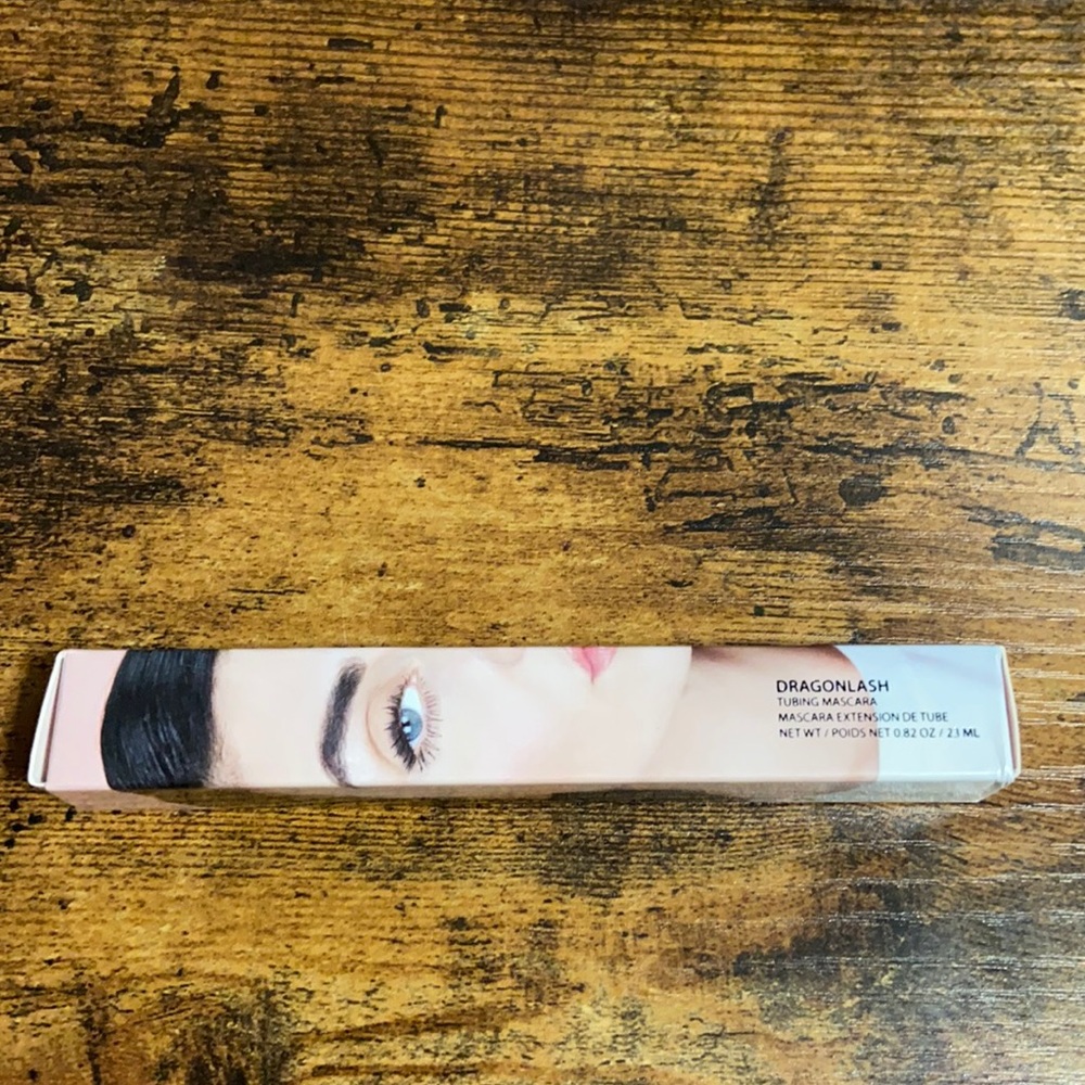Qveen dragon lash mascara